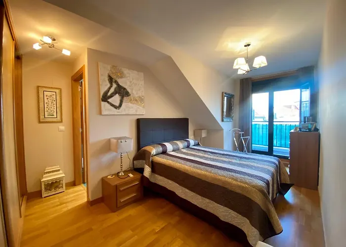 Galiciaguesthome Atico Silgar Vistas Con Terraza سانكسينكسو
